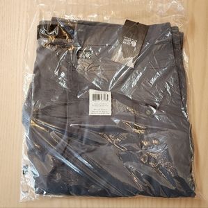 Mountain Hardware Stryder men's convertible pants size 44
